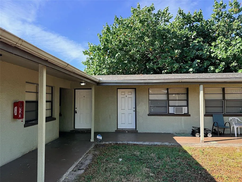 Studio, 1.0 bath, 350 sqft, $825 — Photo 1