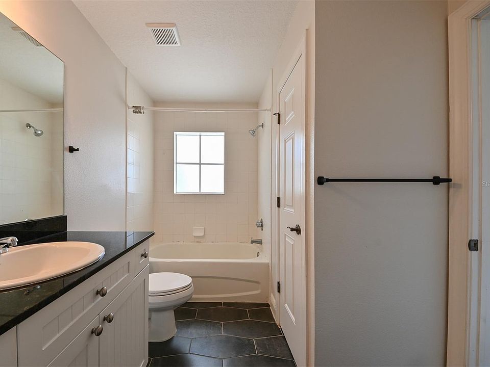 1st image of 277 Valencia Cir