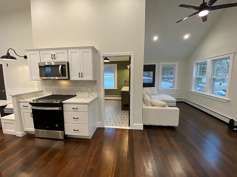 64 Manning St — Photo 12