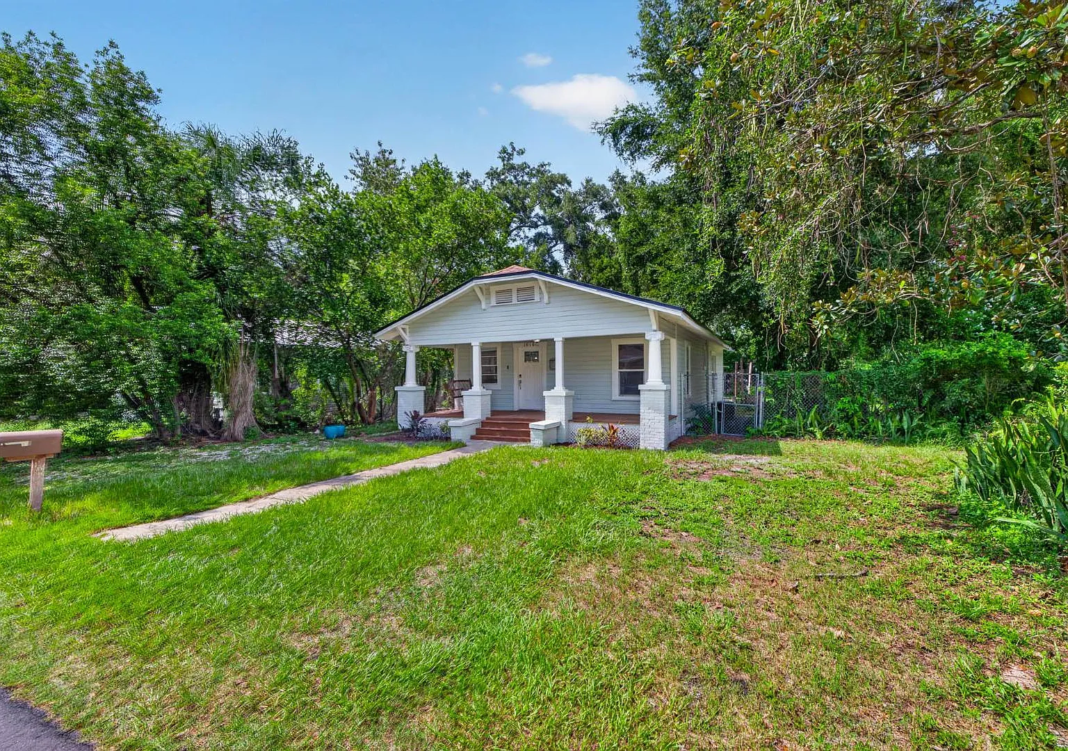 1016 E Ida St — Photo 3