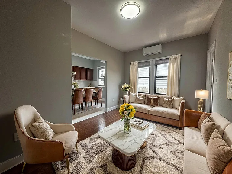 111 Hawthorne St #1 — Photo 19