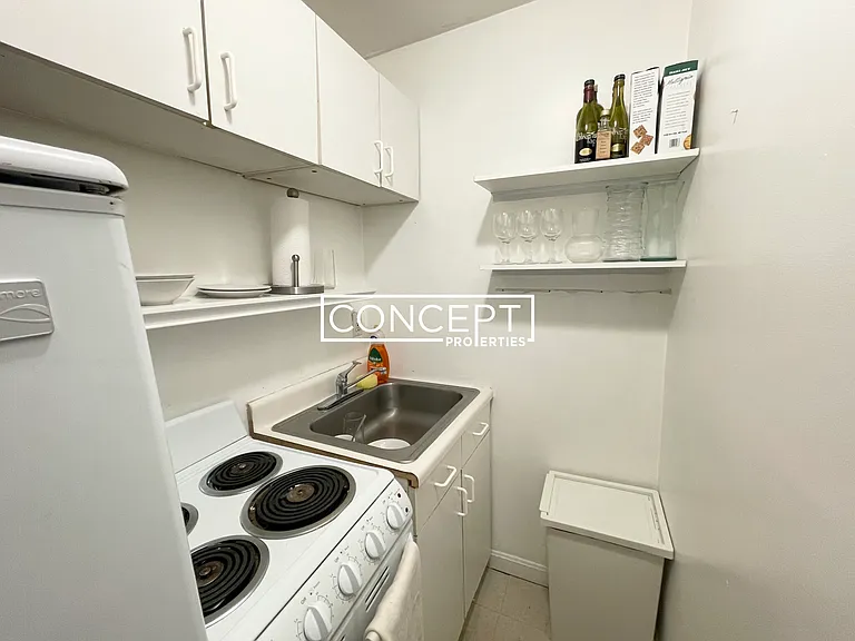 44 Joy St #10CP — Photo 12