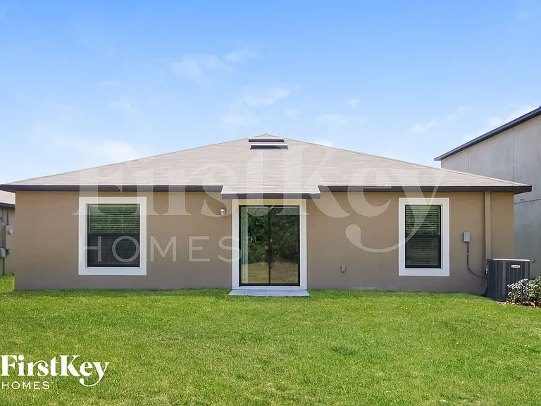 9637 Sage Creek Dr — Photo 16