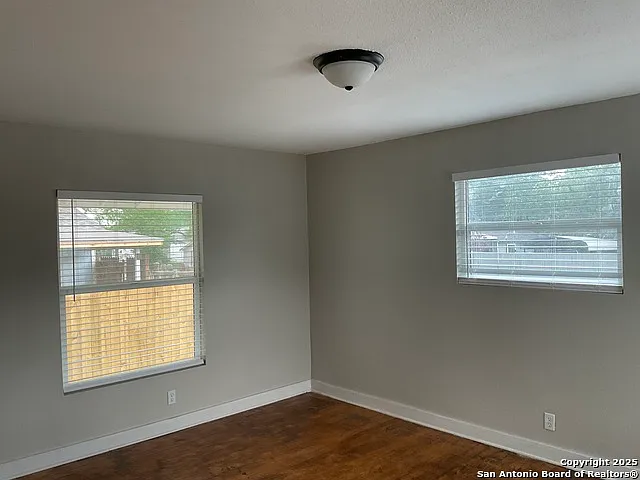 2703 Menchaca St #A — Photo 10