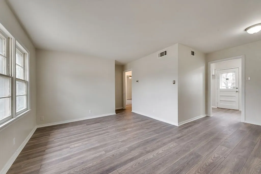 2932 marjorie - 1 — Photo 3