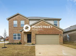 520 Horn St, Crowley, TX 76036