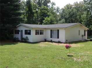 4152 Cunot Cataract Rd, Poland, IN 47868