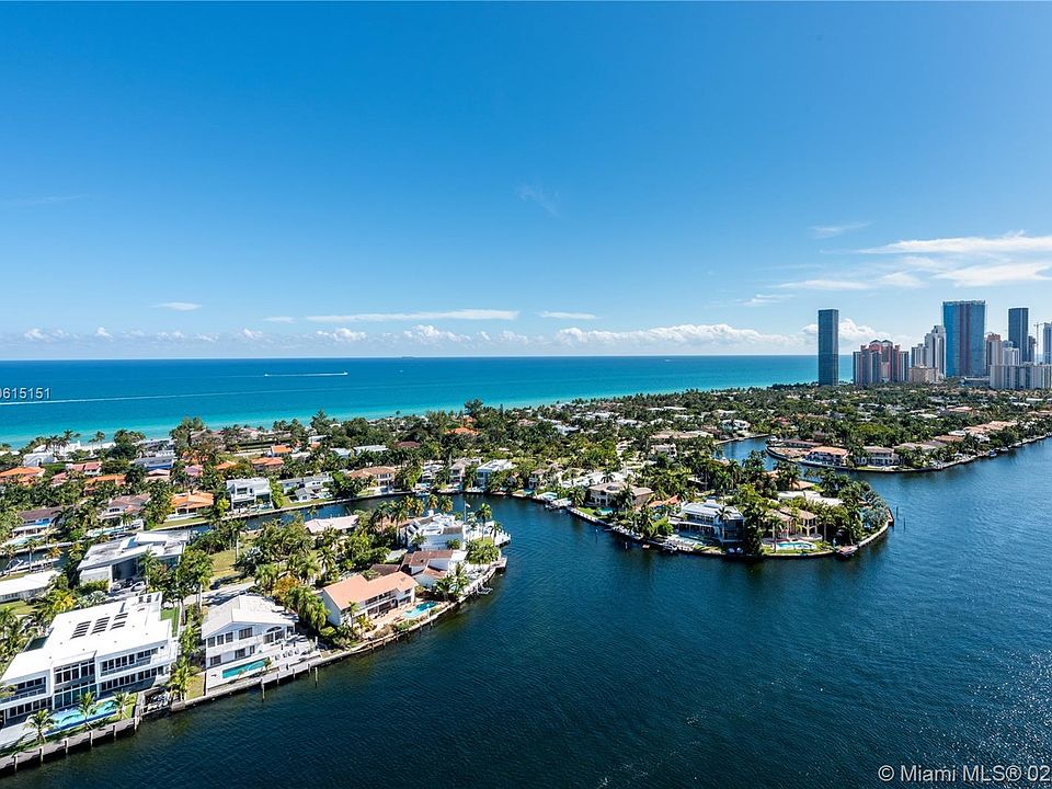 1st image of 20201 E Country Club Dr #Penthouse 2604