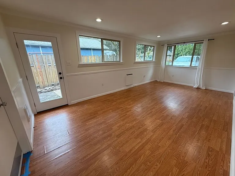 18021 Tualata Ave — Photo 13