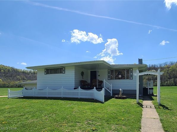 332 Township Road 153, Adena, OH 43901