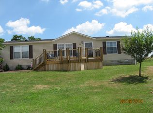 14 Walker Ln, Bedford, KY 40006