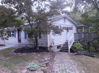 1120 Arnold Rd, Westminster, MD 21157