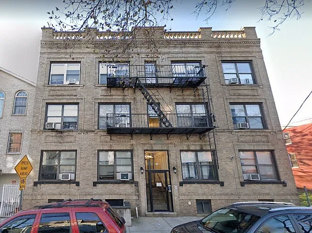 33-35 Storms Ave #1A