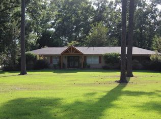 123 Hillview Cir, Monticello, MS 39654