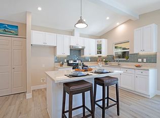 7505 Zelzah Ave, Reseda, CA 91335