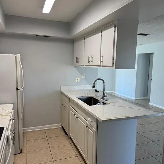3004 Santa Barbara Blvd #B — Photo 9