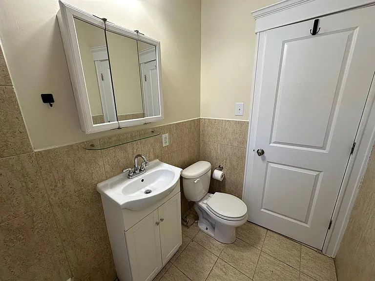 Cloverly Park Apartments - Renovated Apartments in East Falls — Photo 37