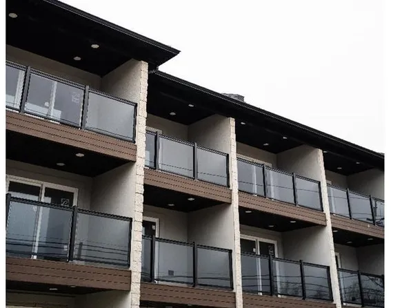 171 Robson Rd #2, Leamington, ON N8H 5K8