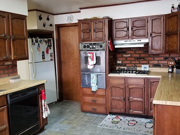 2nd image of 42 Franklin Dr