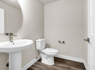 6741 S Tempe Ct, Aurora, CO 80016