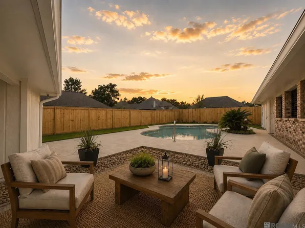 5029 Herridge Dr, Baton Rouge, LA 70817