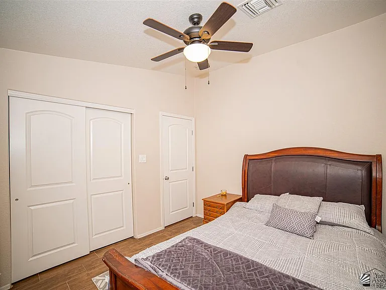 6580 E 33rd Ln — Photo 21