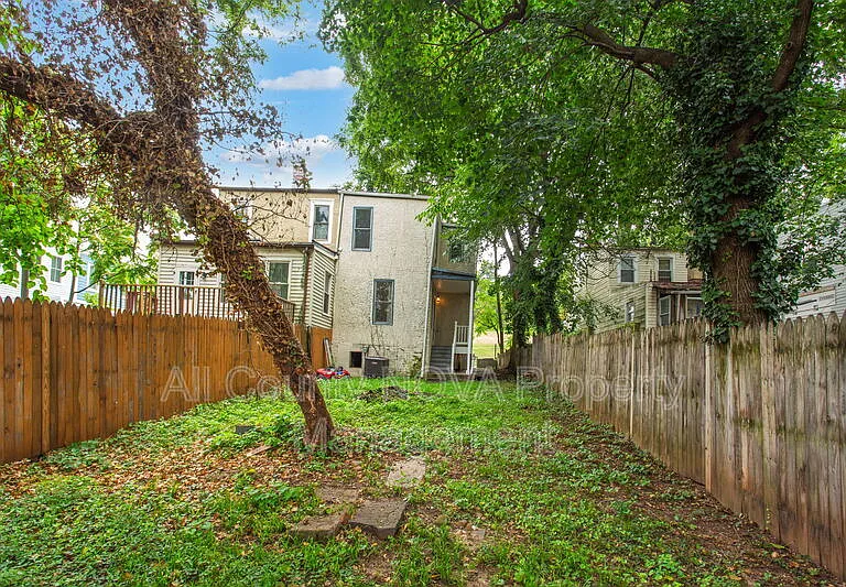 2217 14th St SE — Photo 24