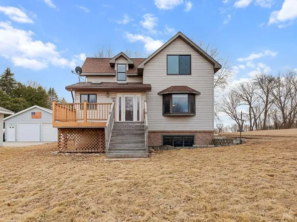769 State St N, Eden Valley, MN 55329