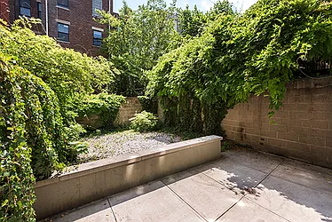 Rented by Perry Associates NYC Inc