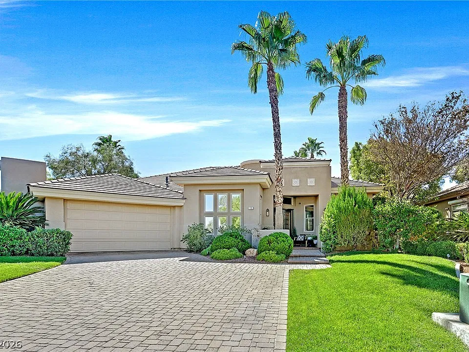 113 Tesoro Dr