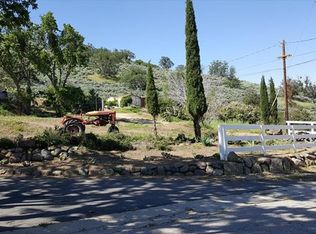 27300 Buckpasser Dr, Tehachapi, CA 93561