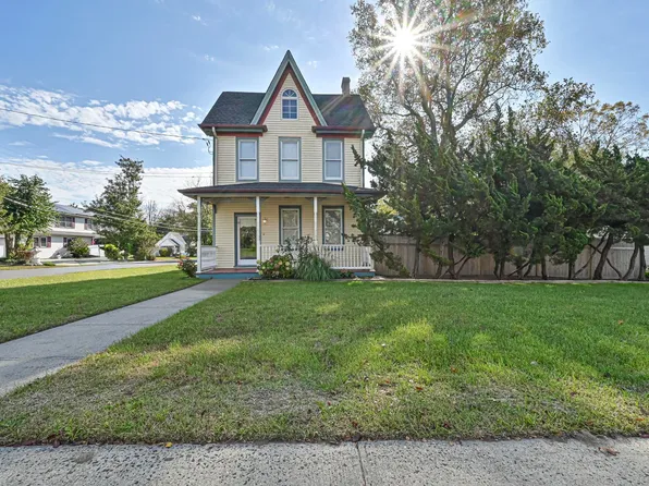 706 N Shore Rd, Absecon, NJ 08201