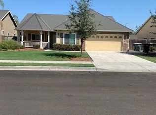 1014 Tranquility Ct, Lemoore, CA 93245