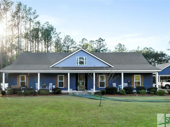 310 Willow Oak Court, Pembroke, GA 31321