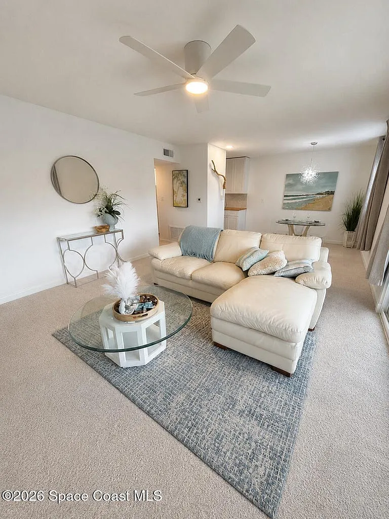 1 bed, 705 sqft, $1,400 — Photo 3