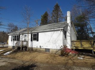 511 Laconia Rd, Tilton, NH 03276