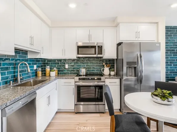 7323 Olive Grove St, Riverside, CA 92507