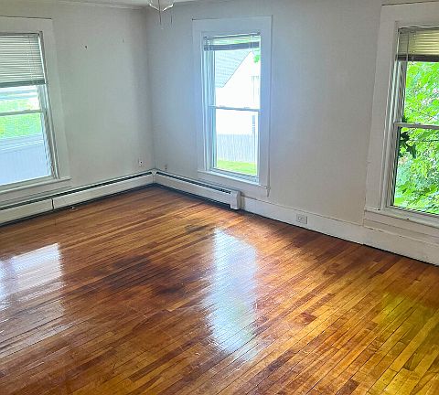 2nd image of 277 Brunswick St #11407932