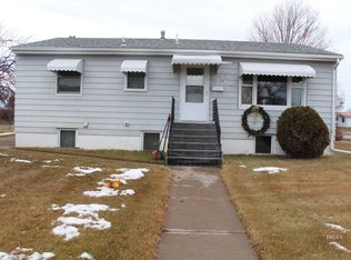 720 S Logan Ave, Terry, MT 59349