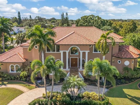 1079 Ashland Ave, Tarpon Springs, FL 34689