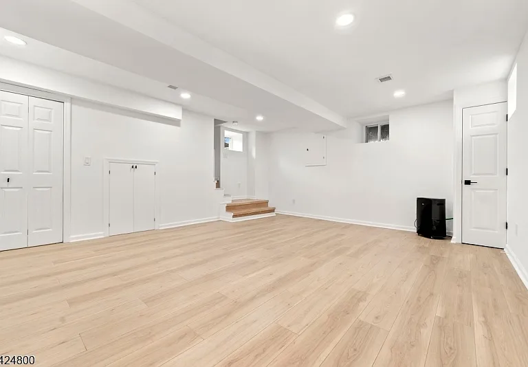 40 Edgewood Rd — Photo 26