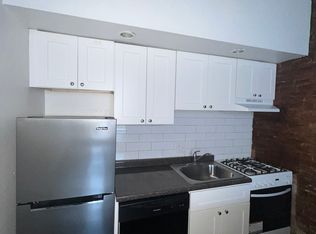 2041 Walnut St APT 2F, Philadelphia, PA 19103