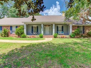 17256 Orange Grove Rd, Gulfport, MS 39503