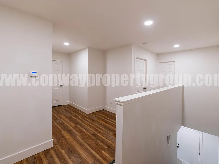 1948 Cambridge Village Dr — Photo 15