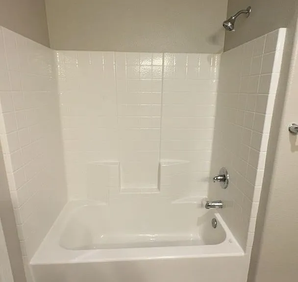 510 S Summit St #101-103 — Photo 10