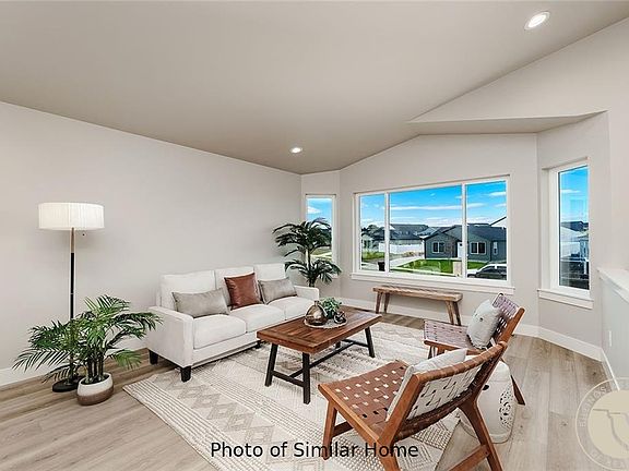 5th image of 2240 Salinas Cir