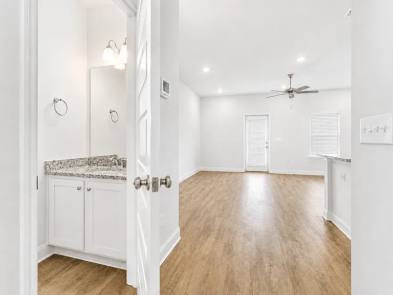 1665 Caleigh Ct — Photo 3