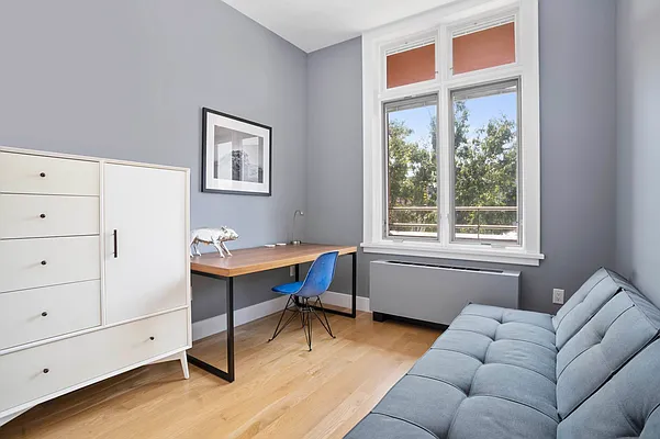 Rented by Douglas Elliman | media 21