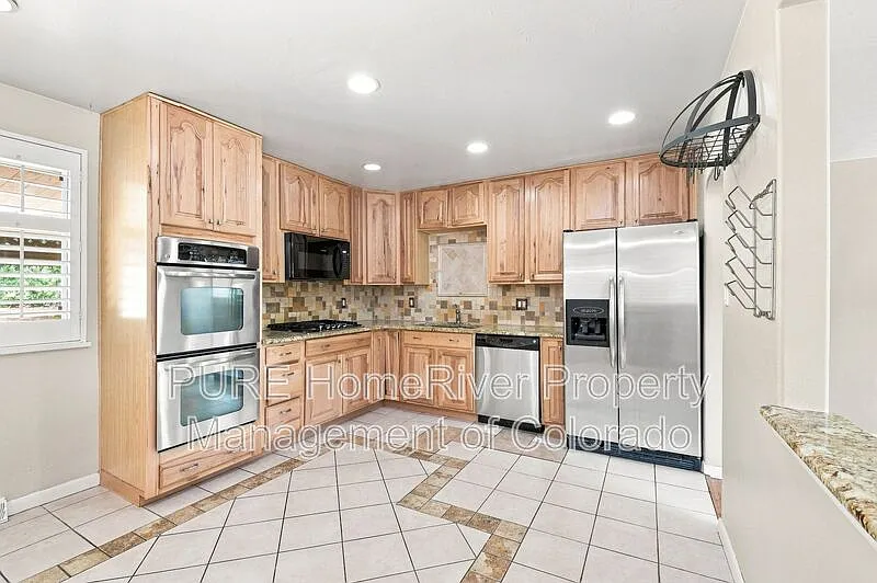 3 bed, 2.0 bath, 1642 sqft, $2,750 — Photo 4