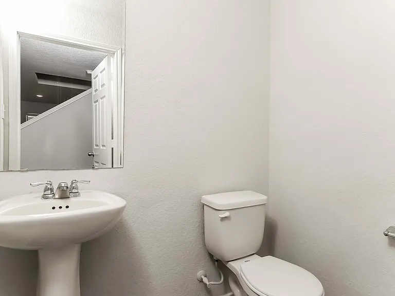 5523 Degan Way — Photo 28